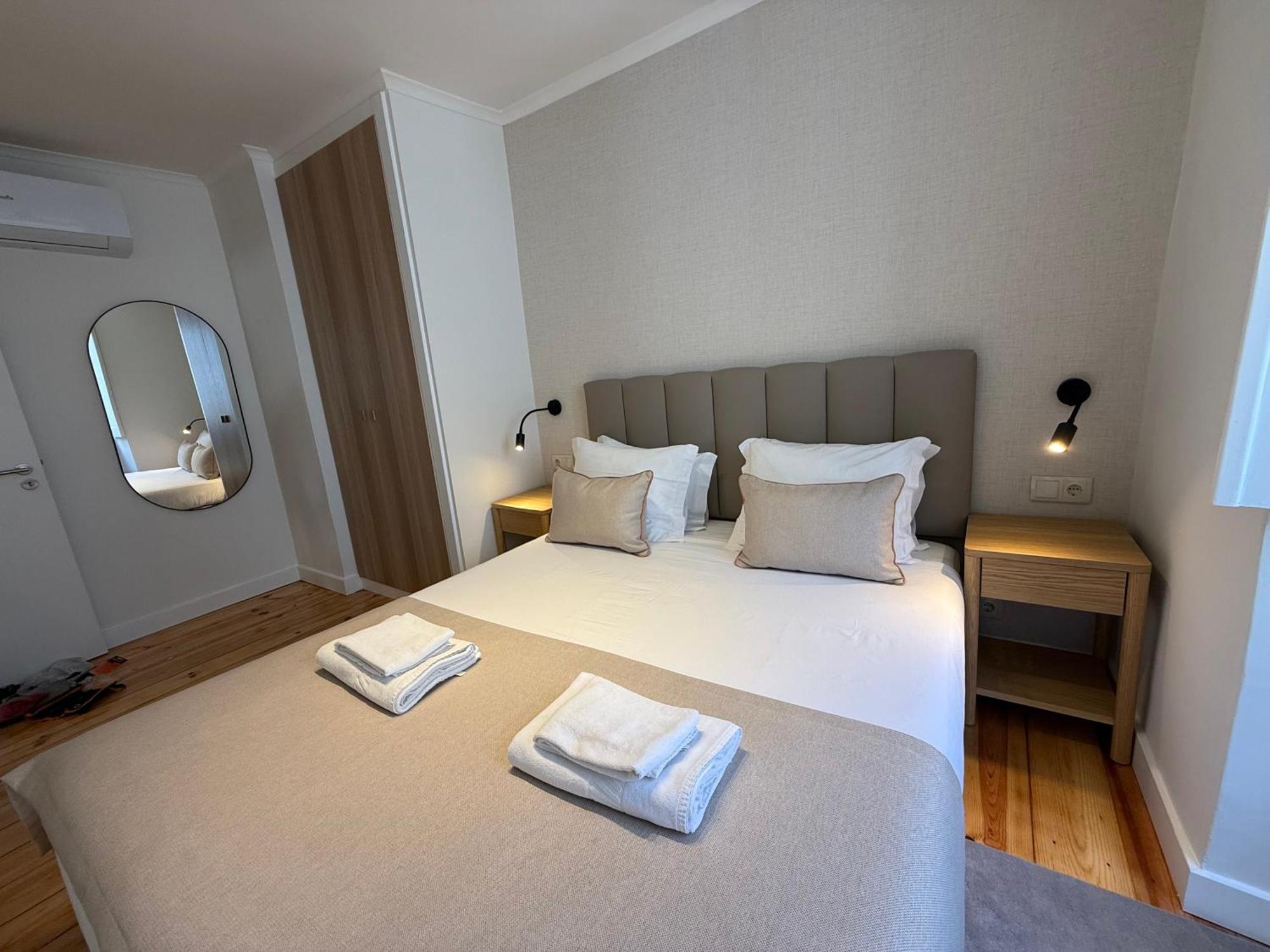 C1 Remodeld Beautiful Charming 2Br Apartment - Bairro Alto Lisboa Eksteriør bilde